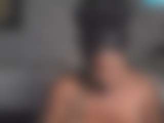 BellaStar's Live Sex Cam Show