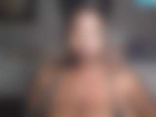 Live cam show with BellaStar - Fetish on Milfs Live