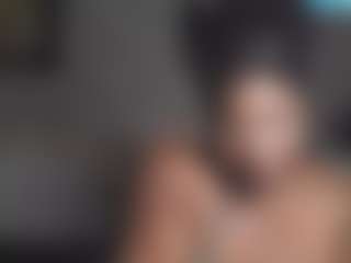 Live cam show with BellaStar - Big Tits on fuklive.com