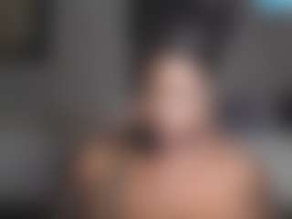 BellaStar's Live Sex Cam Show