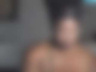 BellaStar's Live Sex Cam Show
