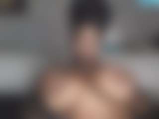 BellaStar's Live Sex Cam Show