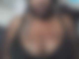 BellaStar's Live Sex Cam Show