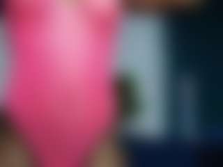Live cam show with Camila360 - Handjob on Free Soda