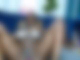 Camila360's Live Sex Cam Show