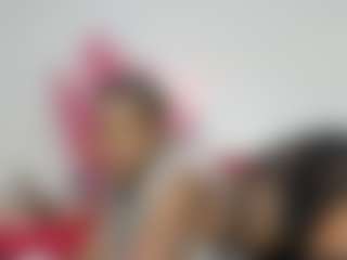 Live cam show with Camila360 - Strip on AdultVida.com