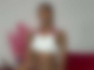 Live cam show with Camila360 - Twerk on Free Soda