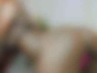 Camila360's Live Sex Cam Show