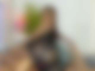Live cam show with Camila360 - Squirt on sexylive.show
