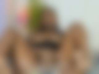 Live cam show with Camila360 - Squirt on AdultVida.com