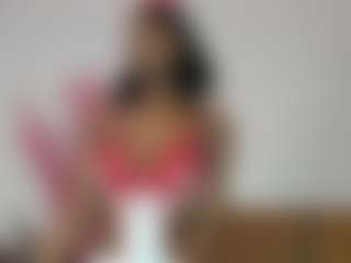 Live cam show with Camila360 - Big Tits on AdultVida.com