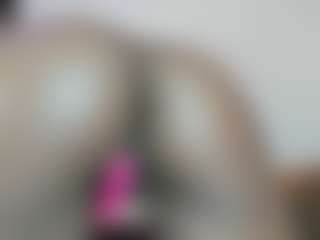 Camila360's Live Sex Cam Show
