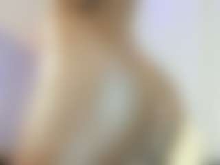 Live cam show with Camila360 - Orgasm on Mixed Magazine Live