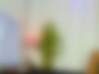 Live cam show with Camila360 - Ebony Petite on hotwifechat.live