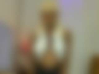 Camila360's Live Sex Cam Show