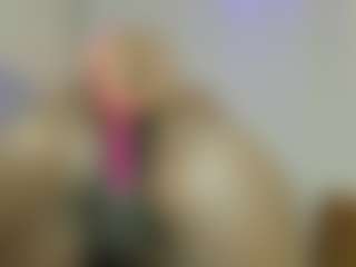 Camila360's Live Sex Cam Show