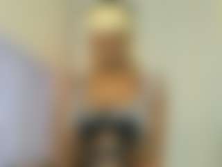 Live cam show with Camila360 - Lovense Petite on Camsoda