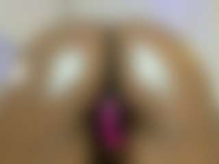 Camila360's Live Sex Cam Show