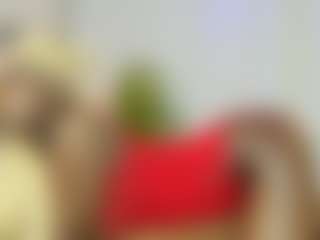Live cam show with Camila360 - Ebony Petite on Camsoda