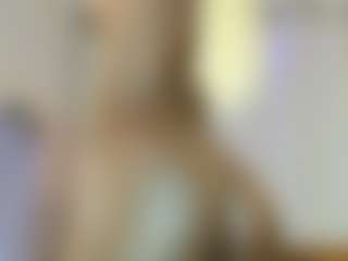 Live cam show with Camila360 - Ebony HD on AdultVida.com