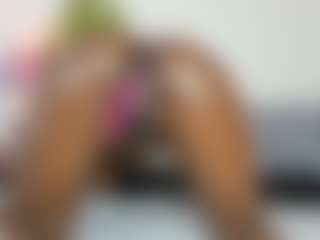 Camila360's Live Sex Cam Show