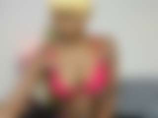 Camila360's Live Sex Cam Show