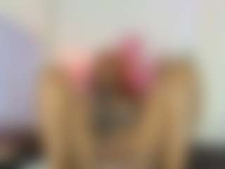 Live cam show with Camila360 - Full Nudity on live18s.com
