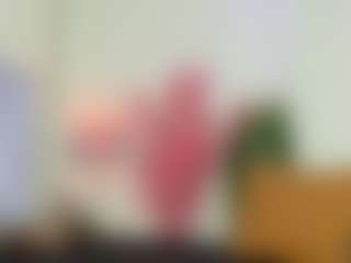 Live cam show with Camila360 - Ebony Petite on sexytreat.net