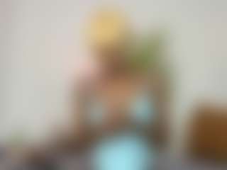 Live cam show with Camila360 - Black Petite on Camsoda