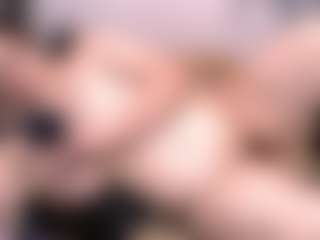 Live cam show with curvymilfshake - MILF on CSO-WL