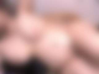 Live cam show with curvymilfshake - Thick on Camsoda