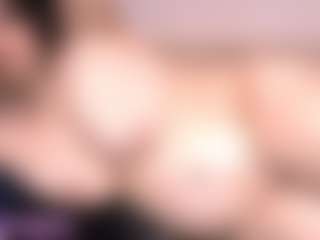 curvymilfshake's Live Sex Cam Show