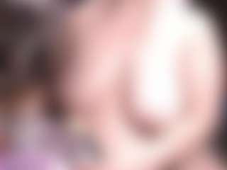 Live cam show with curvymilfshake - Moaning on Dare Cams