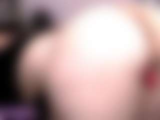 Live cam show with curvymilfshake - Ass Bouncing on StripNow