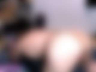 curvymilfshake's Live Sex Cam Show