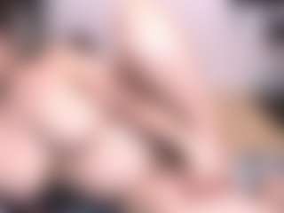 Live cam show with curvymilfshake - Twerking on 1on1-livenow