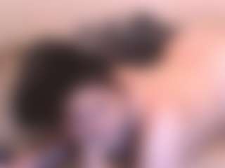 Live cam show with curvymilfshake - Thick on TastyBlacksLive