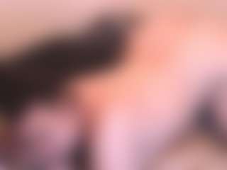 Live cam show with curvymilfshake - Green Eyes on sexylive.show
