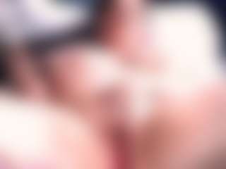 curvymilfshake MILF webcam performer live streaming