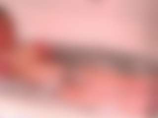 Live cam show with curvymilfshake - Twerking on intimatelivegirls.com