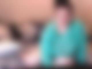 Live cam show with curvymilfshake - Moaning on SpankPalCams
