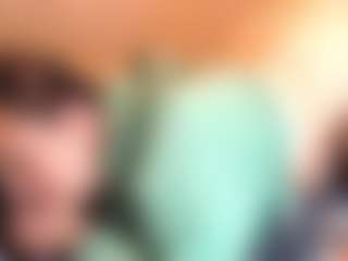 Live cam show with curvymilfshake - Green Eyes on camwithhim.com