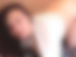 Live cam show with curvymilfshake - Ass Clapping on TeamSkeetLive