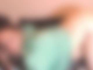 Live cam show with curvymilfshake - Moaning on CamSodaAdn