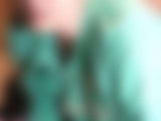 Live cam show with curvymilfshake - Moaning on madthumbs