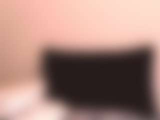 Live cam show with curvymilfshake - Blonde Hair on Camsoda