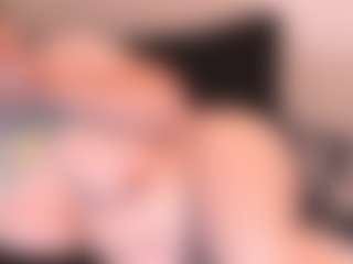 curvymilfshake's Live Sex Cam Show