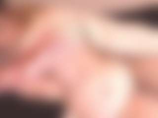 Live cam show with curvymilfshake - Green Eyes on Camsoda
