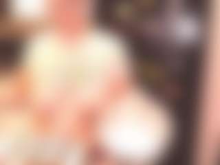 curvymilfshake's Live Sex Cam Show