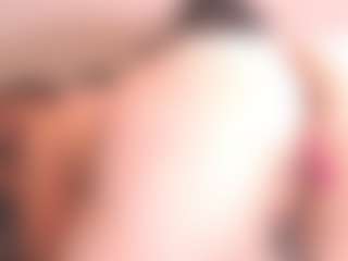 Live cam show with curvymilfshake - Moaning on camwithhim.com